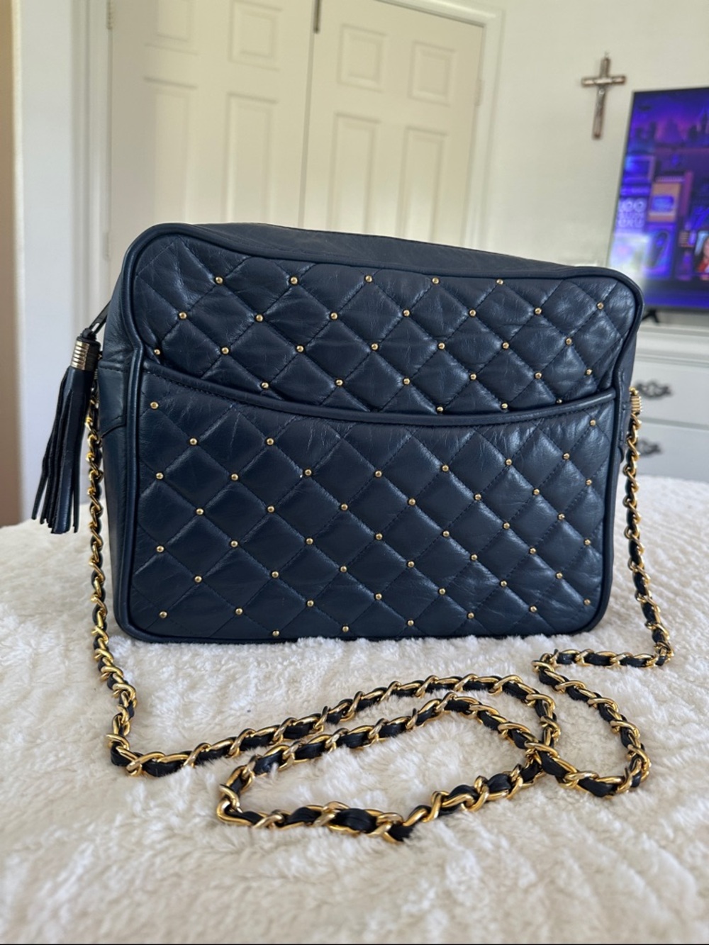 Vintage Quilted genuine Leather Crossbody Bag with Gold Studs